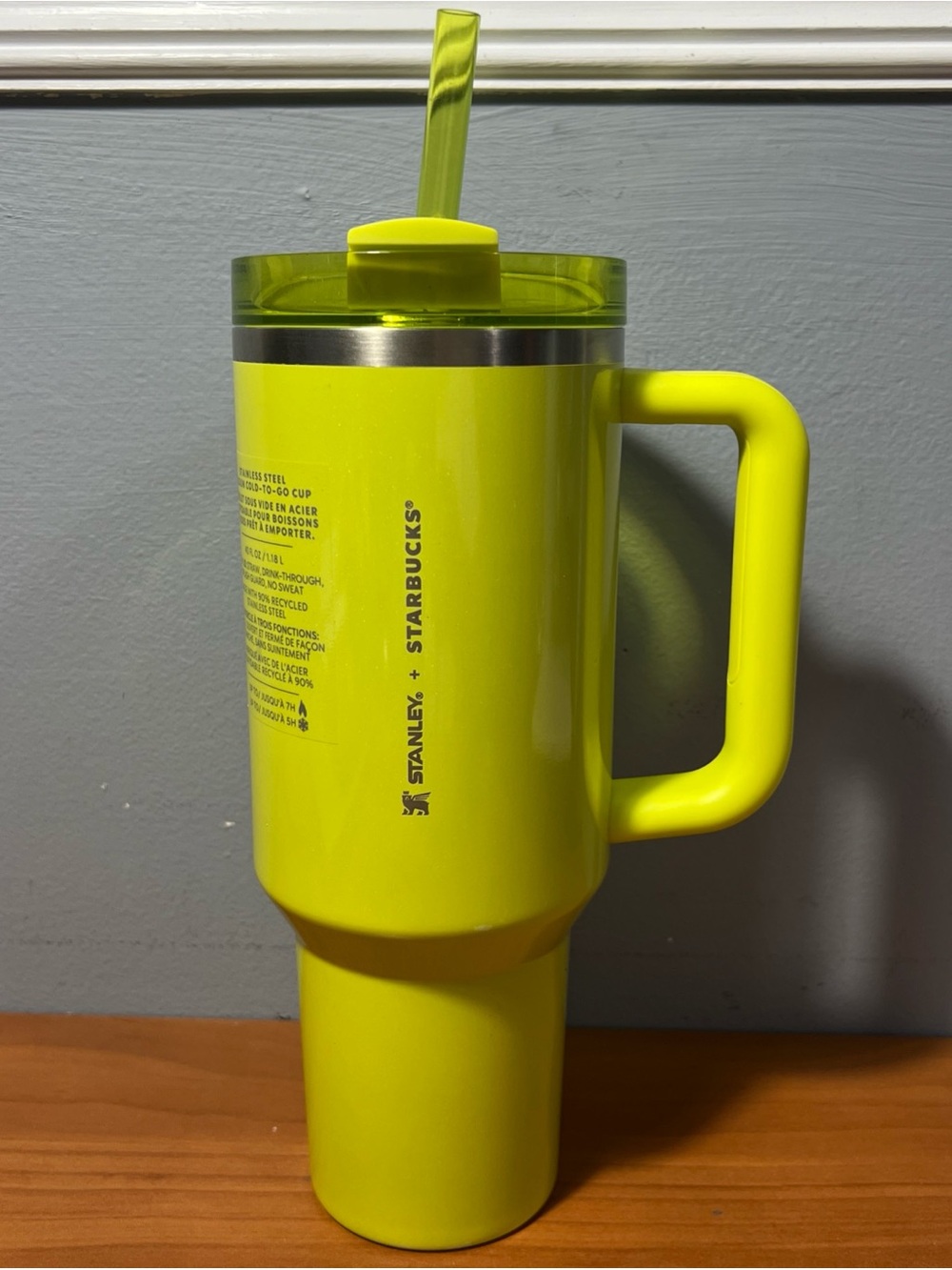 NEW STANLEY X Starbucks 2024 Summer Exclusive Lime Green Shimmer 40oz Tumbler